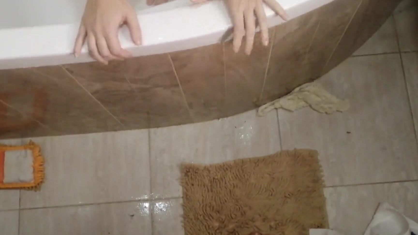 LoveJuicesMaker Stepbro, give me a towel, please! My perv stepsister seduced me in the shower Pornhub