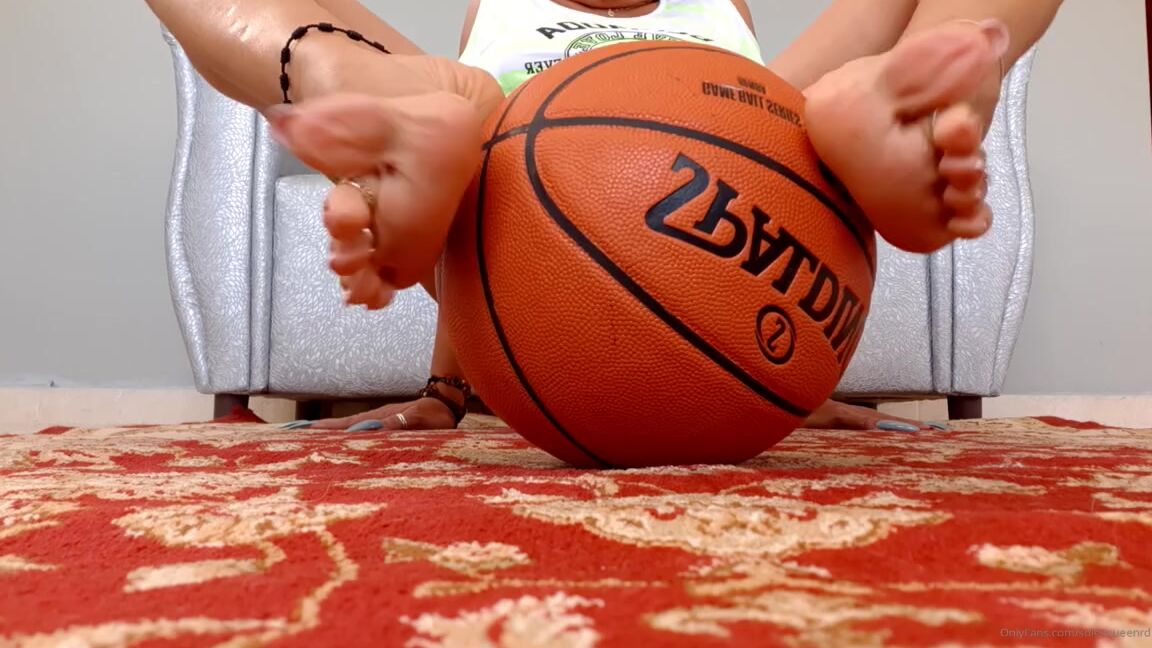 Meryann Aka Solesqueenrd Onlyfans Special For All My Feet Lovers