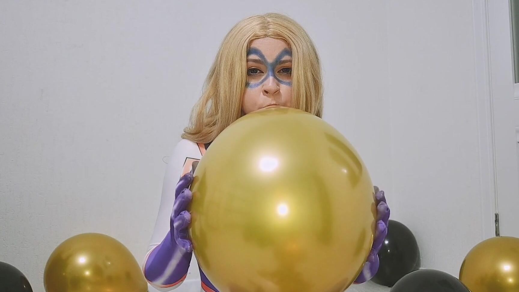 Spookyboogie Mt Lady Is Your New Balloon Fetish Buddy Ma