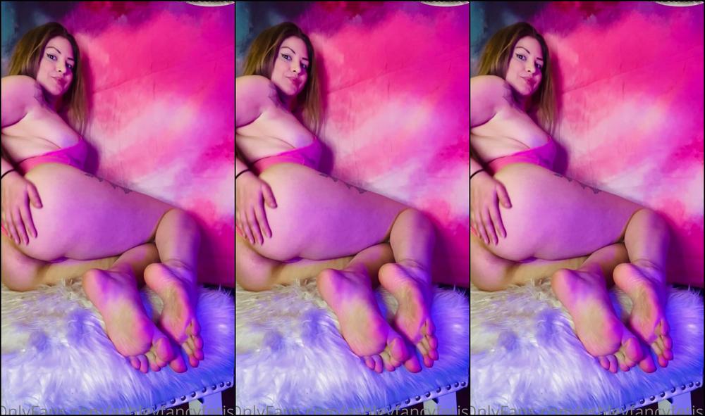 Ashleyfancyfetish Booty And Nylons Soles Joi