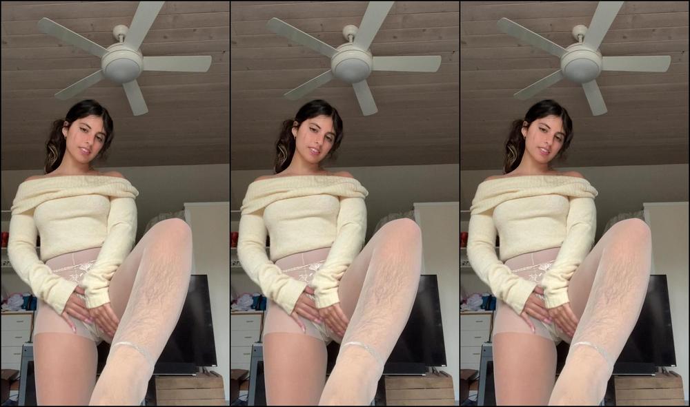 Ittybittycherry 0Hmnm0E21A9V3Wg1Sjb5C Source