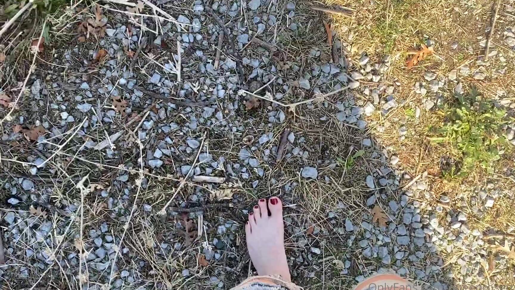Queenrosethorn Outdoors Walking Around Outside Barefoot Peep My Dirty Feet