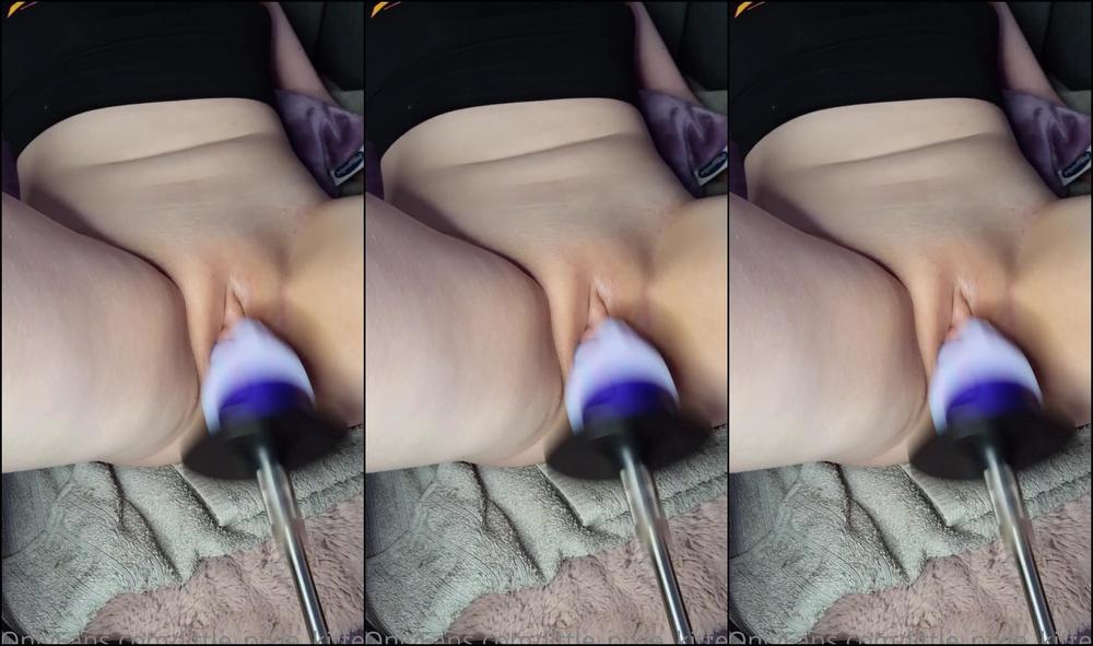 Little Pixie Kitten First Time Trying Out My Fuck Machine And My New Toy From Bad Dragon This Toy Is Ama