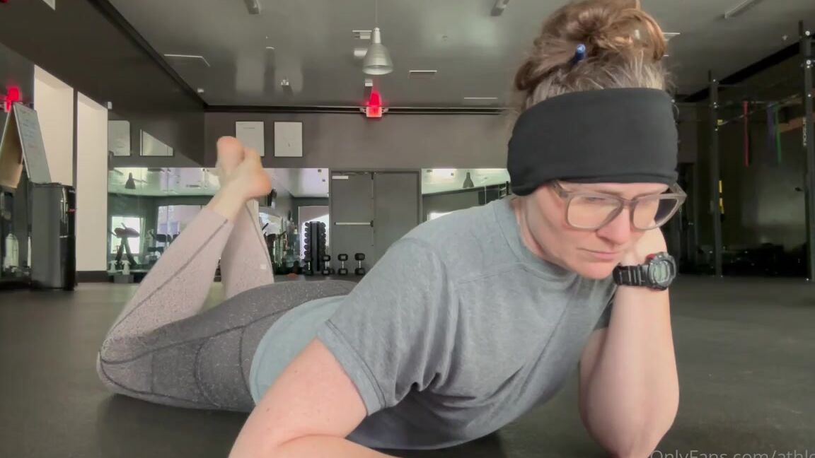 Athletoes Nicknamed Athletoes Onlyfans Just Adding Things To My Wishlist Since I Had A Client Cancel