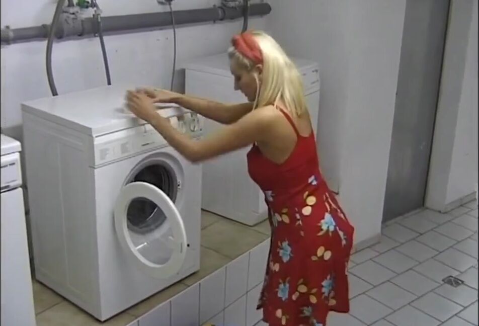 Fanny Steel Solo Pee Girls Fanny 2