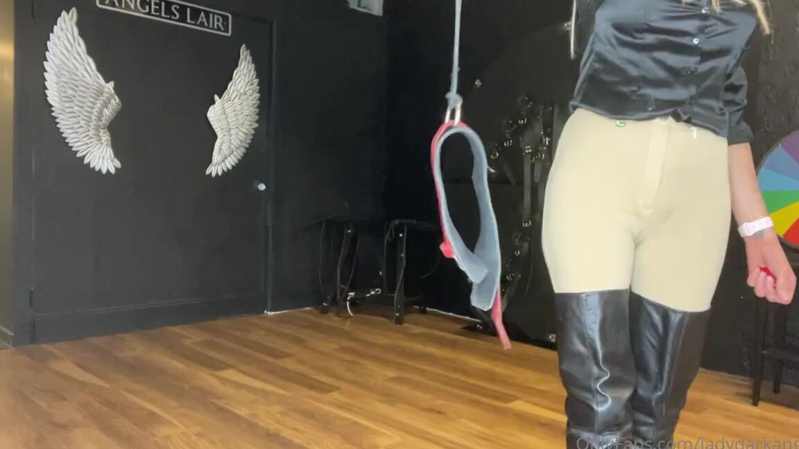 Ladydarkangeluk Onlyfans Come On Little Puppy Dogs