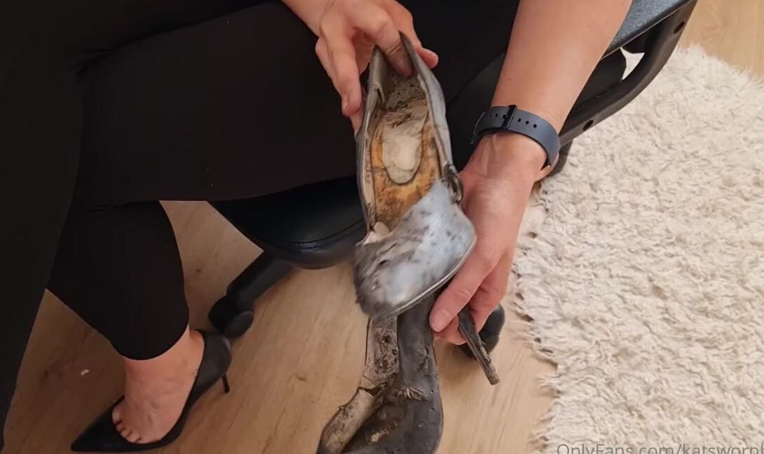 Kats Worn Heels Nicknamed Katswornheels Onlyfans These Faith Gina Vintage Heels Have Been Stamped On Pierced Marched Into The Mud Today They