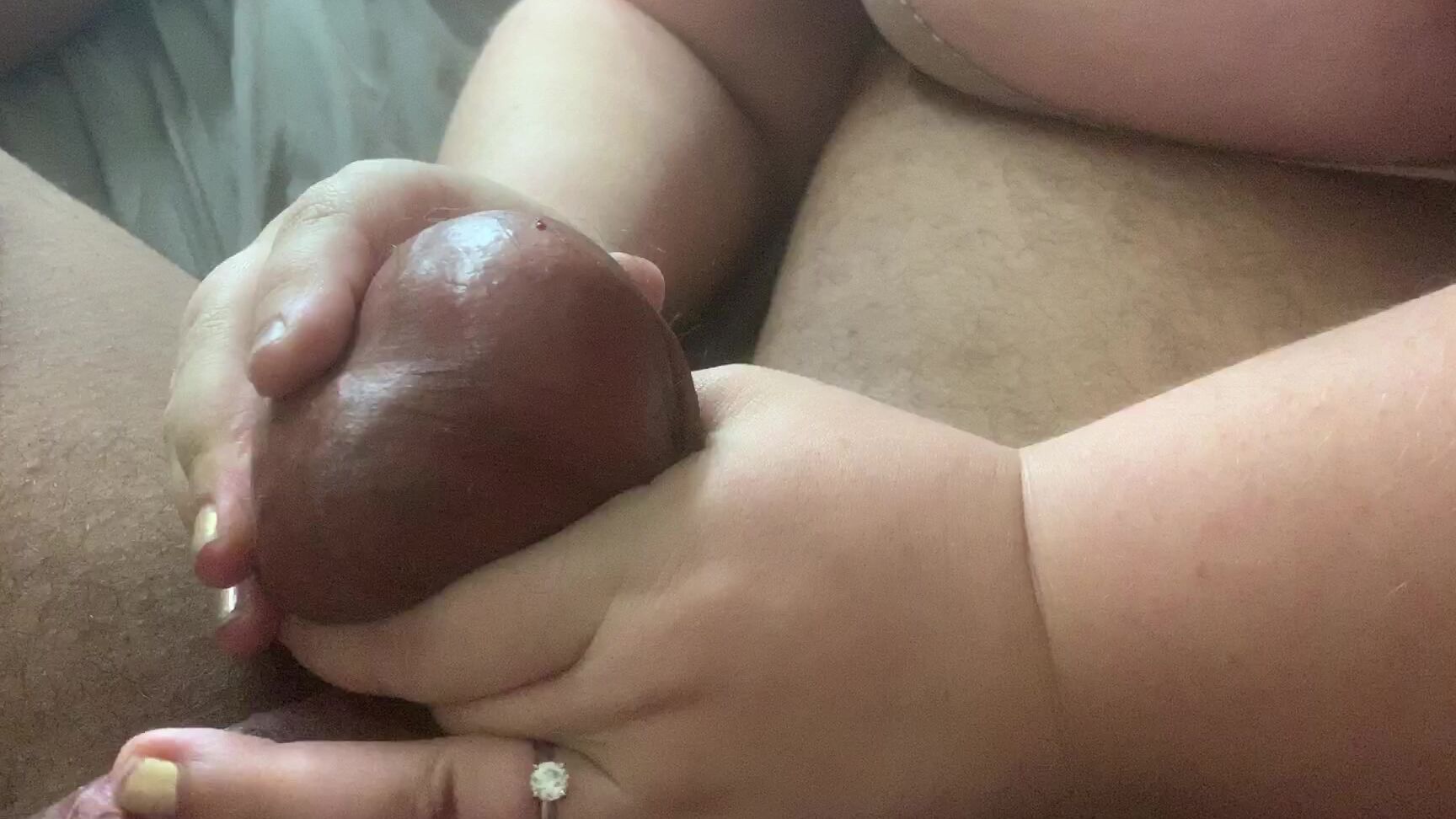 Ballbustingbitch Smashing Bruised Balls