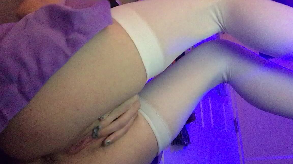 Brunette, Masturbation, Solo Female ivyhelix weird honey ManyVids