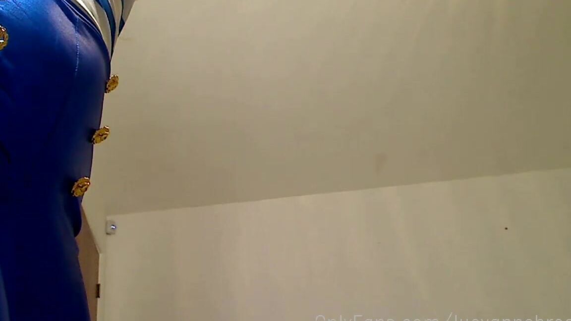 Lucyannebrooks Stream Started At Pm