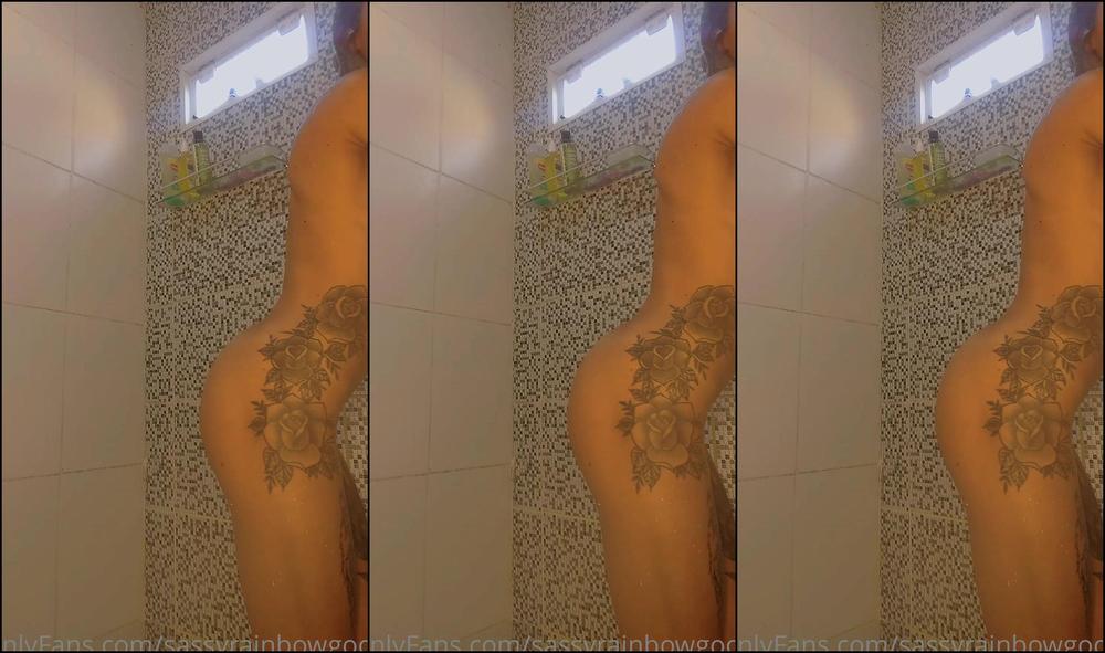 Roserainbowgoddess 2196375738 08 18 2021 I Love Bath Time