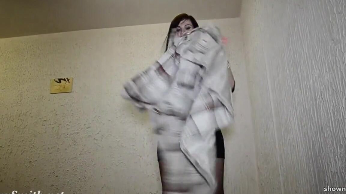 Jeny Smith Jeny Smith Nudity Draws Attention Pornhub