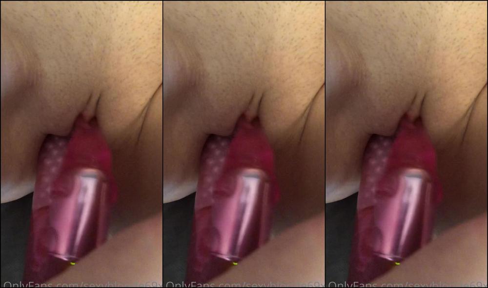 Sexyblonde Xx Had To Have A Little Play