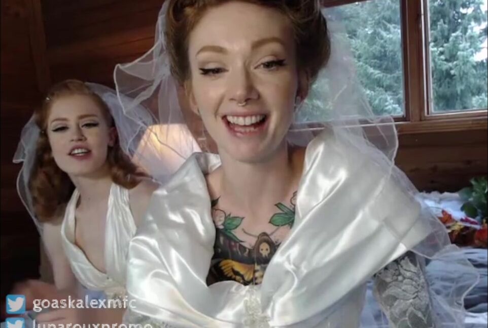 goaskalex-02-11-2019-71614783-girlgirl-lesbians-twogirls-queer-gay-lesbian-here-come-the-brides-a-sneak-peek-int