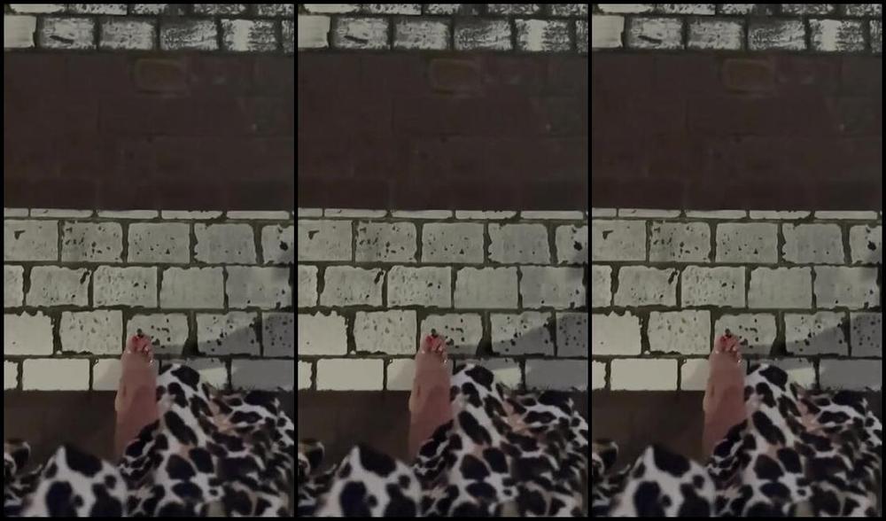 Heels Of Mine Nicknamed Heelsofmine 12 05 2023 Onlyfans Video Because You Love How I Walk