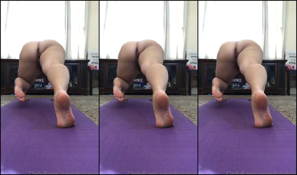 Ceelcee Want To Follow Along While I Do Naked Yoga There S A Surprise Of Course