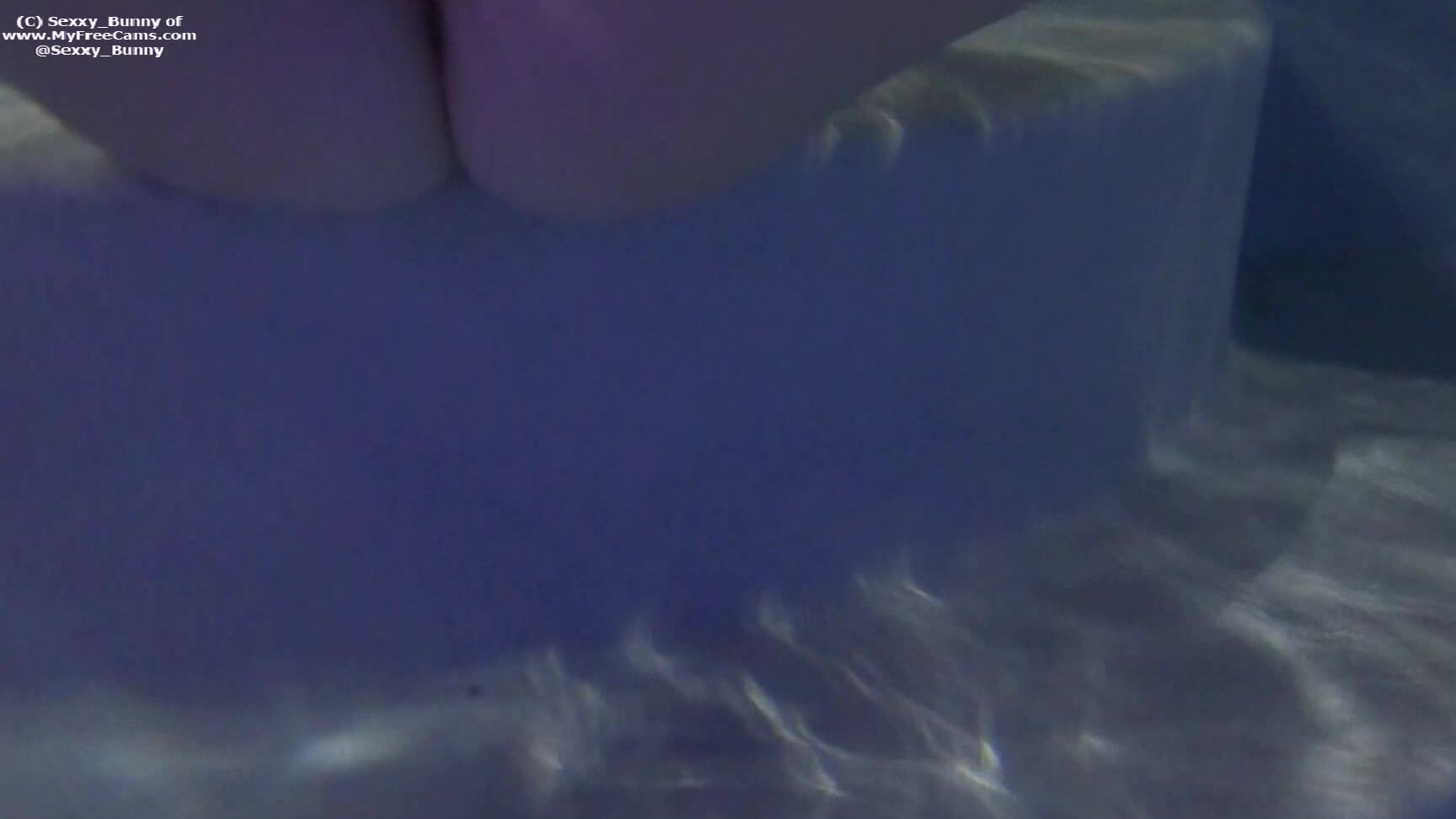 Big Boobs, Blonde, Fingering, Masturbation, Underwater Fetish sexxy bunny underwater boobies and pussy play ManyVids