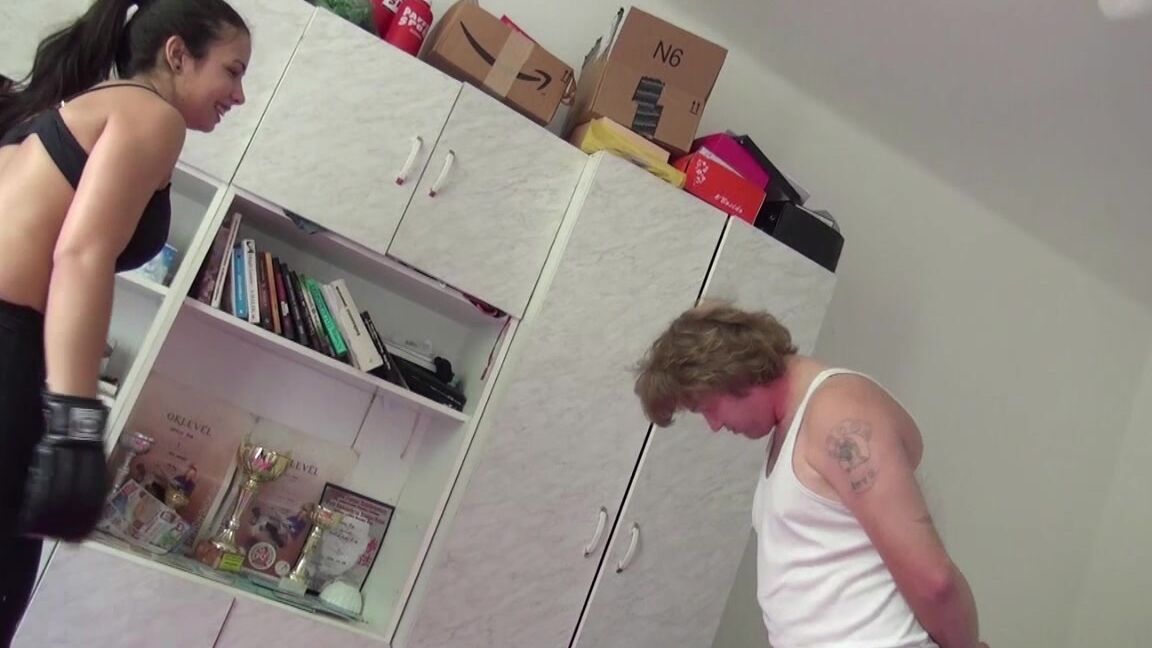 MiraCuckold - KO By Inhuman Face Slaps ManyVids