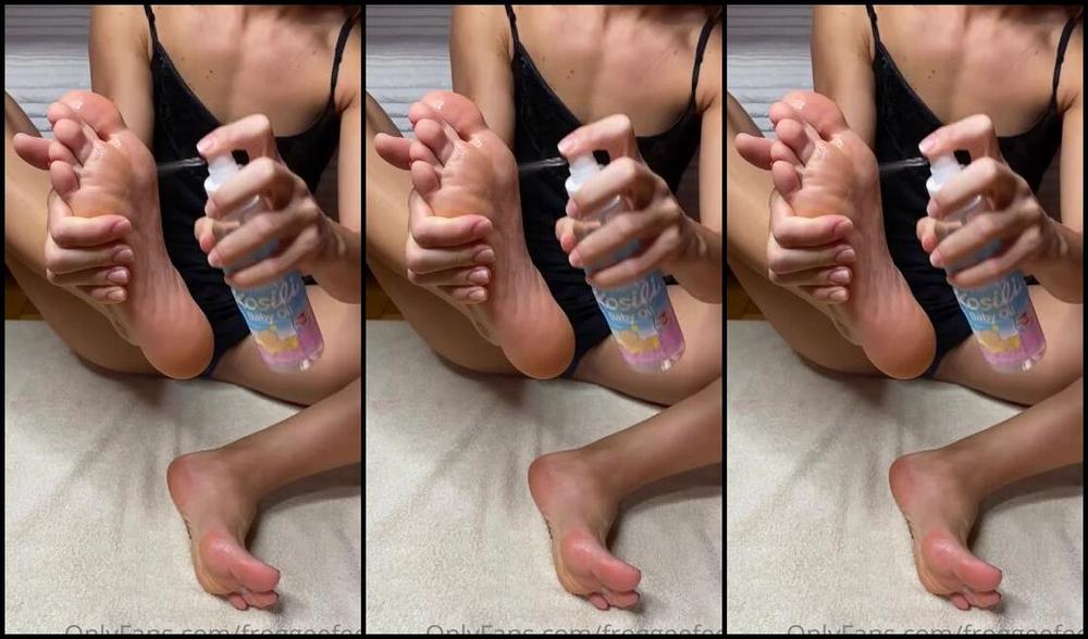 Froggeevip Onlyfans I Want You To Jerk Off Your Dick Just Like I Do It With My Foot R