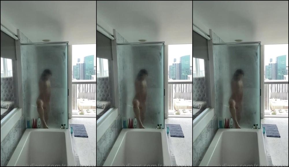 Sexylexxxyp 2013434971 01 22 2021 Got Caught In The Shower