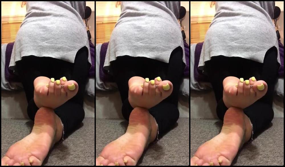 Footsiegalore Onlyfans Only Fans Exclusive Wrinkly Wiggly Soles And Toes Vid