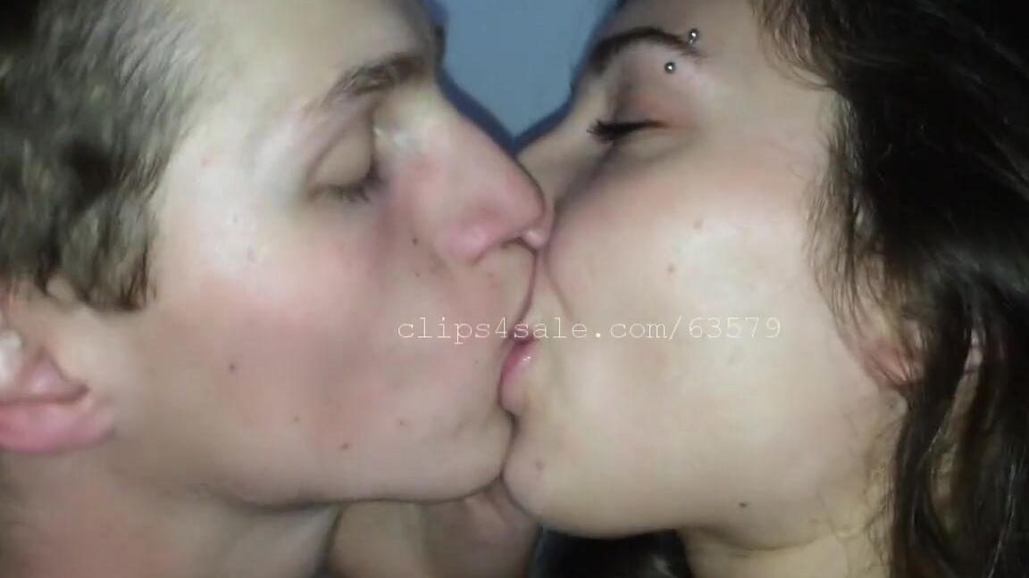 Kissingchannel Nicknamed Kissingchannel 10 27 2017 Onlyfans Video Aaron Phdpepper And Nikky Kissing Video6 Full Video 3 Min