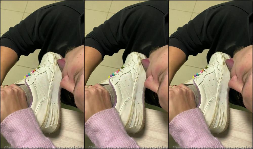 Young Goddess These Socks Are So Dirty That They Need To Be Washed