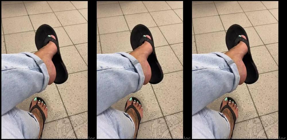 Msmaddy Aka Madsoles 1 Onlyfans Little Airport Dangle Patiently Waiting To Get On The Plane To See Solefulsassy Would You Be