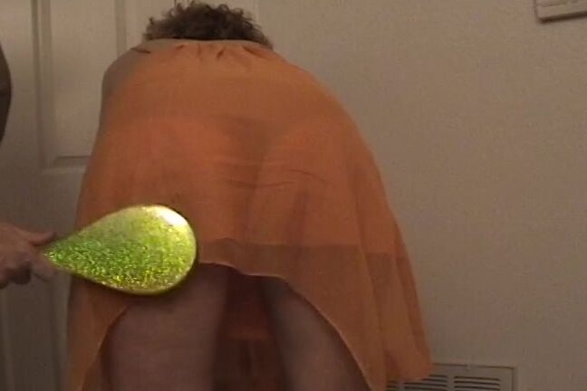 Emily, SD, amateurspankings AS Emilys Birthday Spanking Clips4Sale