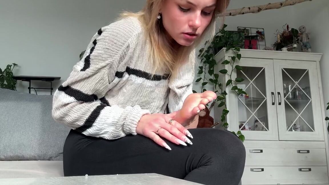 Emmyfeetandsocks 02 13 2025 Onlyfans Video When You Clean My Boots Like A Good Boy Maybe Ill Let You Take Them Off