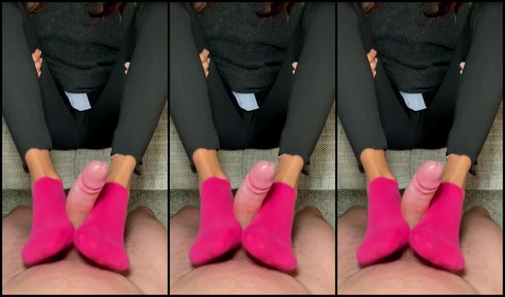 Stillsinning Nicknamed Stillsinning Onlyfans I Sometimes Wonder How Many Sockjobs Ive Given In My Life