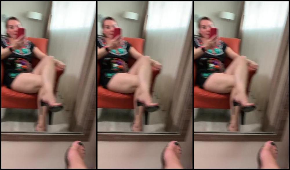 Monavela Hello Sweetie Do You Wanna Some Of This Monavela