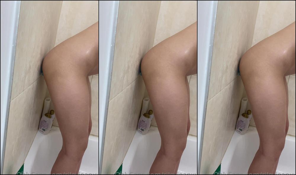 Riley Jean Go Ulzz R Wvqsxr W Source