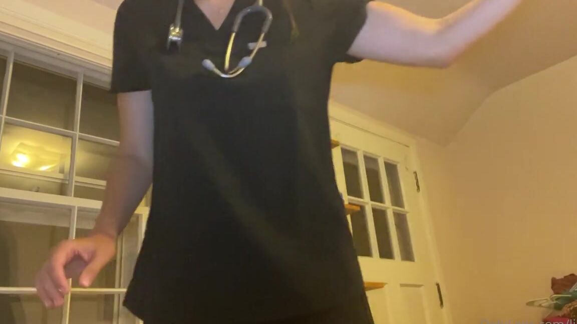 Lillyvig Onlyfans I Got Off Work Late Last Night And Decided To Record For You This Milfy Body Is Too Hood To Keep