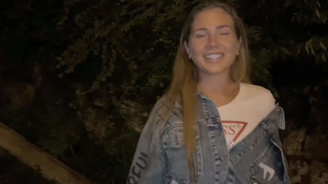 MaryRocksVR POV blowjob in public place Pornhub