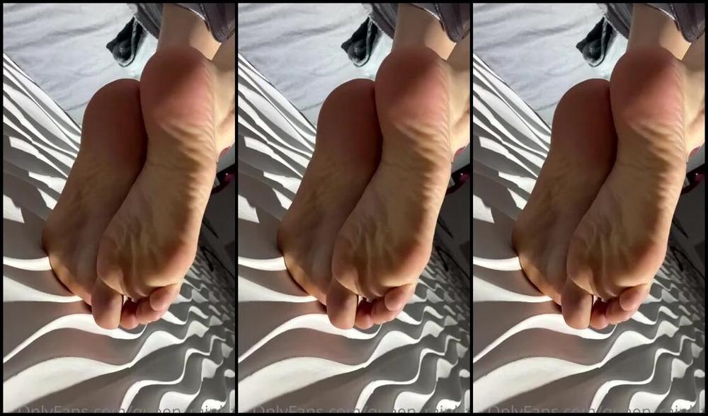 Queen Rainha Onlyfans Very Soft Lick My Soles My Pussy Stays Muito Macias Lambe Minhas Solas Minha Buceta Fica