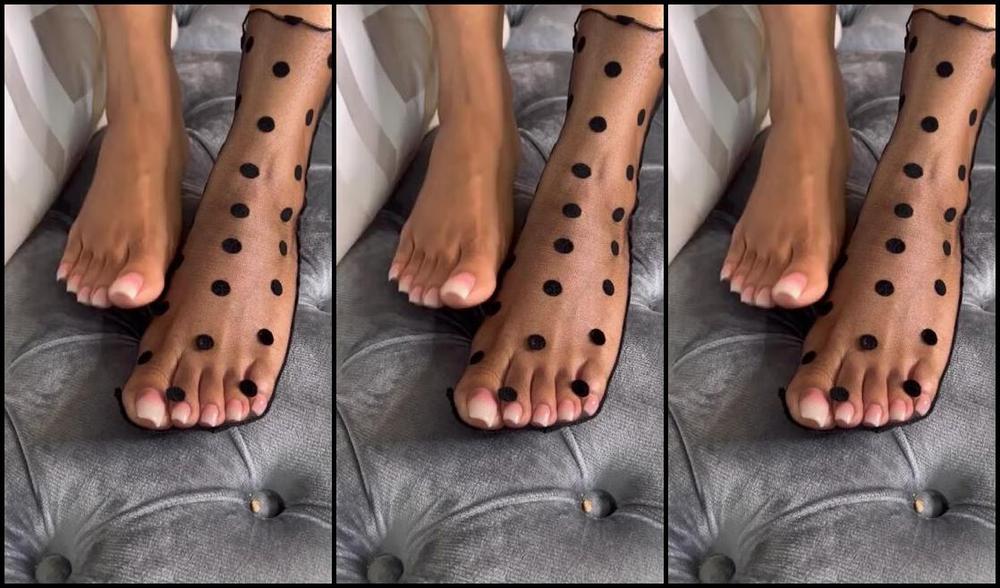 Queenjodiieetoes Aka Prettyfeetonly1800 Onlyfans I Honestly Like These Stockings