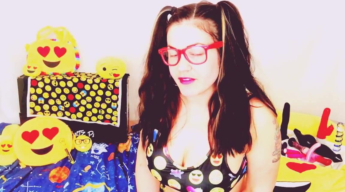 Anierotika Gettin Cheeky W Ani Upclosenpersonal