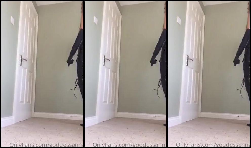 Goddess Anna Nicknamed Goddessanna Onlyfans Video 1 Min 58 What Goddess Is Wearing Will Send You Over The Edge So Quickly Hands Behind You