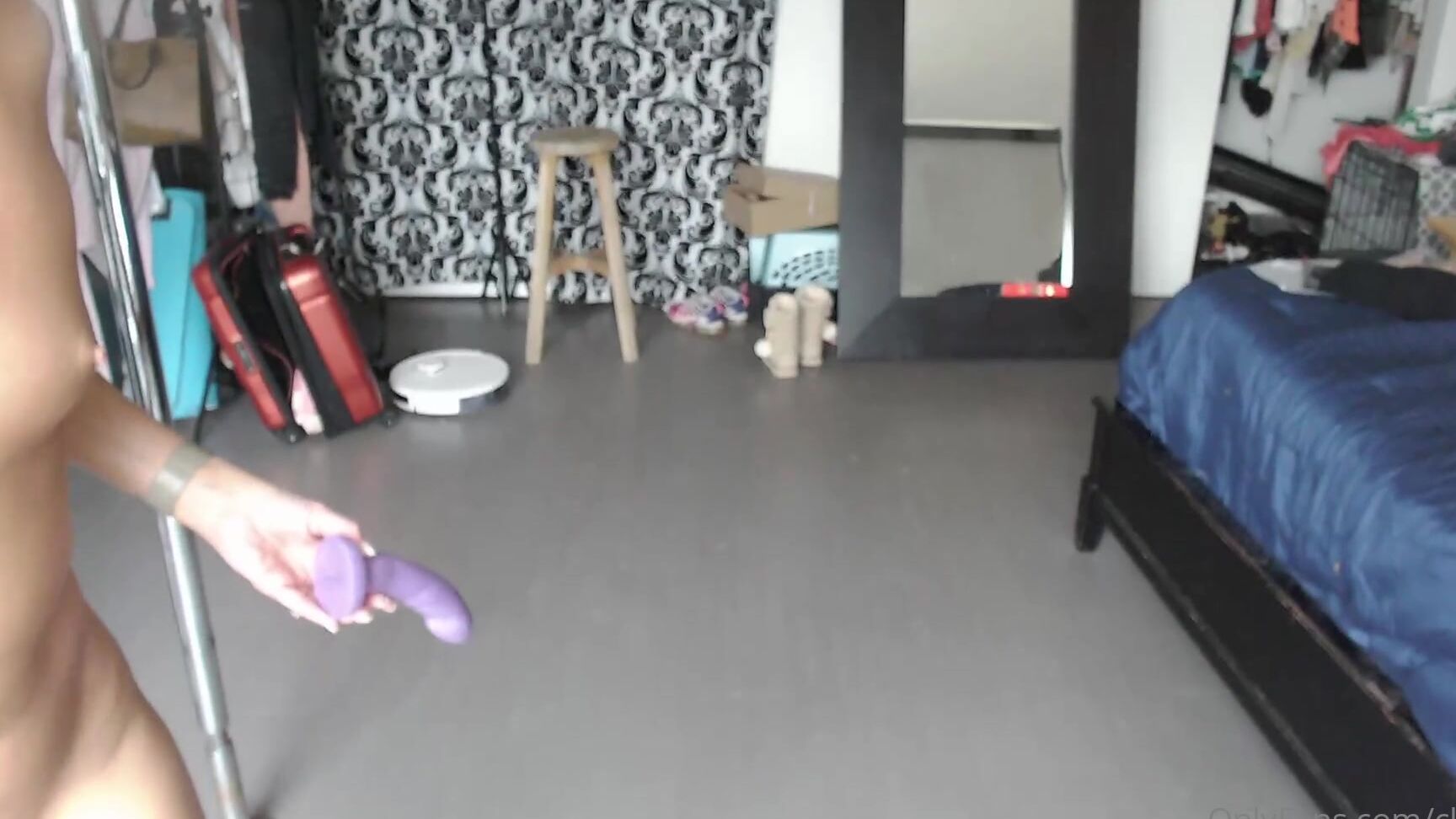 Clca69 3275461926 06 25 2024 Playing With My Friends Et Pussy With My Purple Dildo Than Squirting