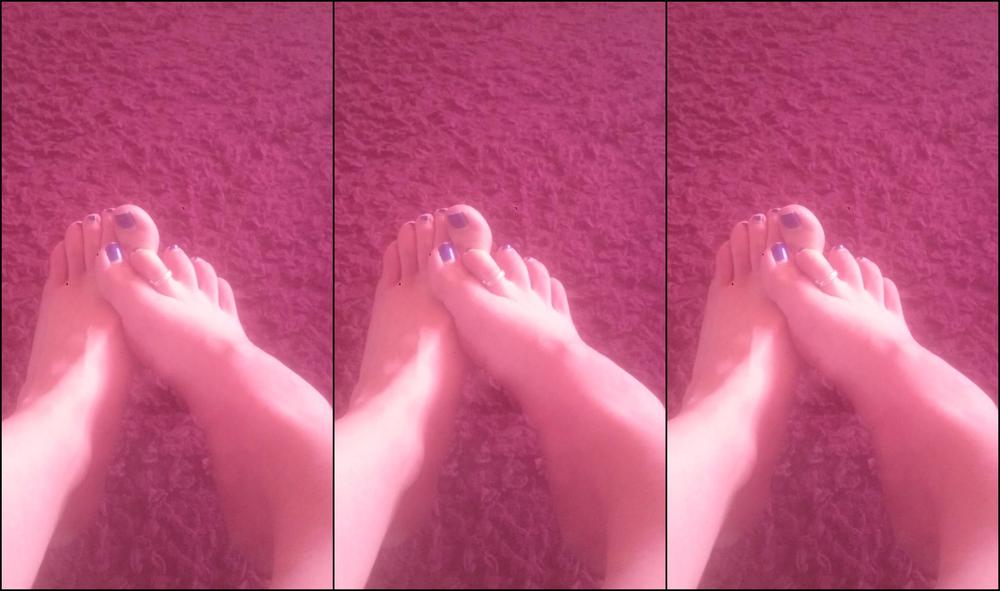 Curvycandice Bare Feet Fetish