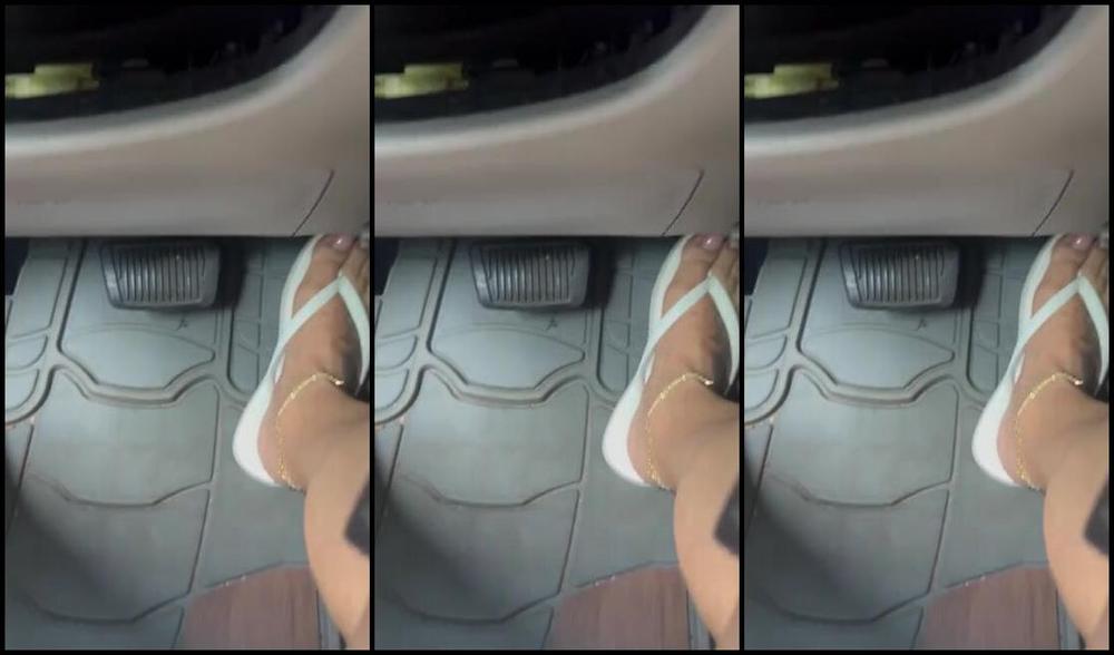 Goddessmonica00W Foot Fetish 07 17 2024 Onlyfans Video White Old Navys All Dayp