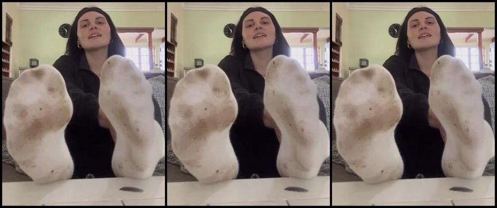 Foot Wife Onlyfans Ahhhh Baby These Socks Need To Come Off So I Can Air Out My Feet Full Video Is 35