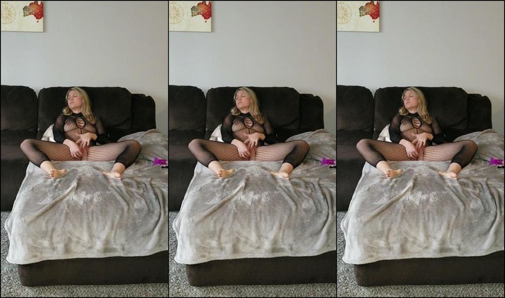 Amateur, Toys, Cowgirl funcouple12 toys and reverse cowgirl ManyVids