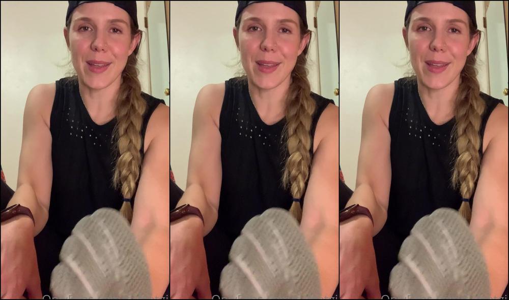 Fityoginina Humiliation Play Just Got Home From Work And I M Pretty Amped Up From To Pathetic Male