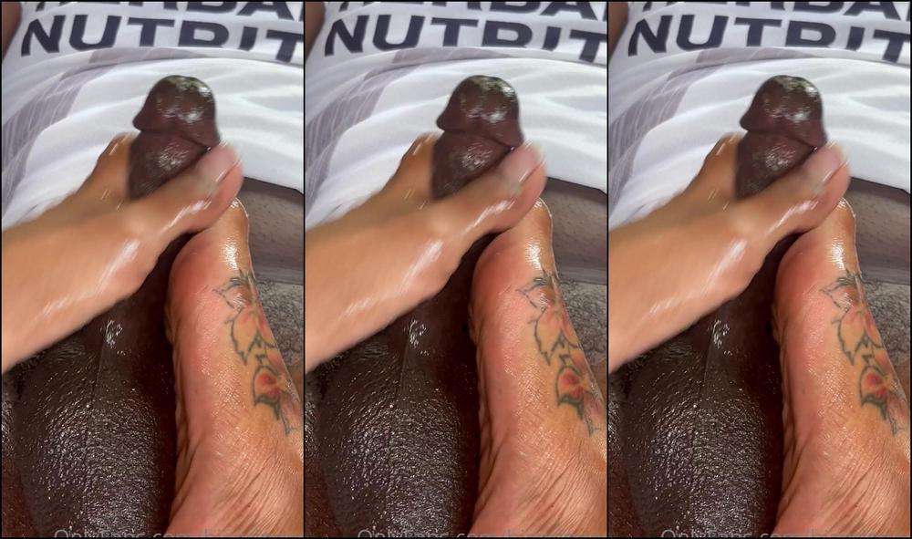 Biggrippers He Love The Way I Do It With No Hands