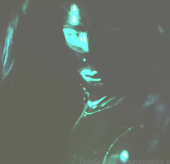 Lady Phoenix Nicknamed Ladyphoenix Ldn Onlyfans Wishing You A Happy And Shiny Start To Your New Year May 2021 Bring You Happiness Prosperity