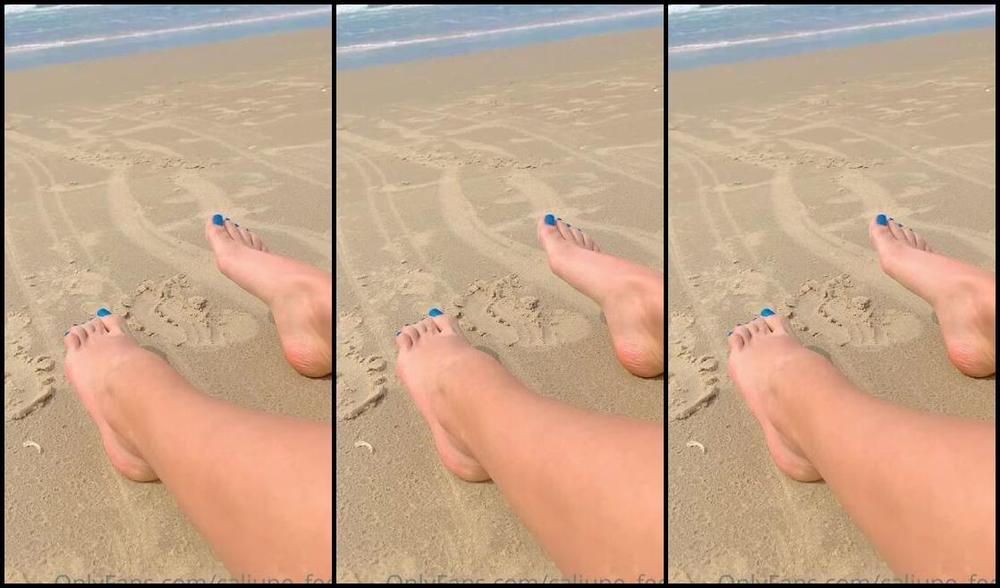 Caliupe Feet Nicknamed Caliupe Feet Foot Fetish 09 30 2022 Onlyfans Video Estava Filmando E Admirando Meus Pes E As Pessoas Passando Sem Entender Nada