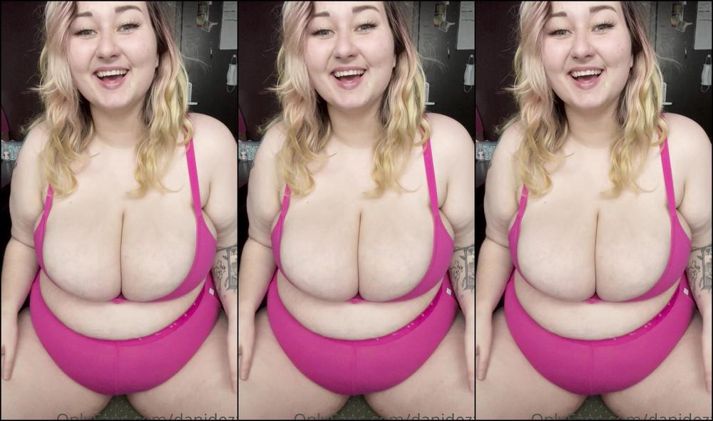 Danidezzi 2285965156 11 27 2021 A Very Vocal Titty Drop For Today Lt3 My Roommates Were Out Of Town So I