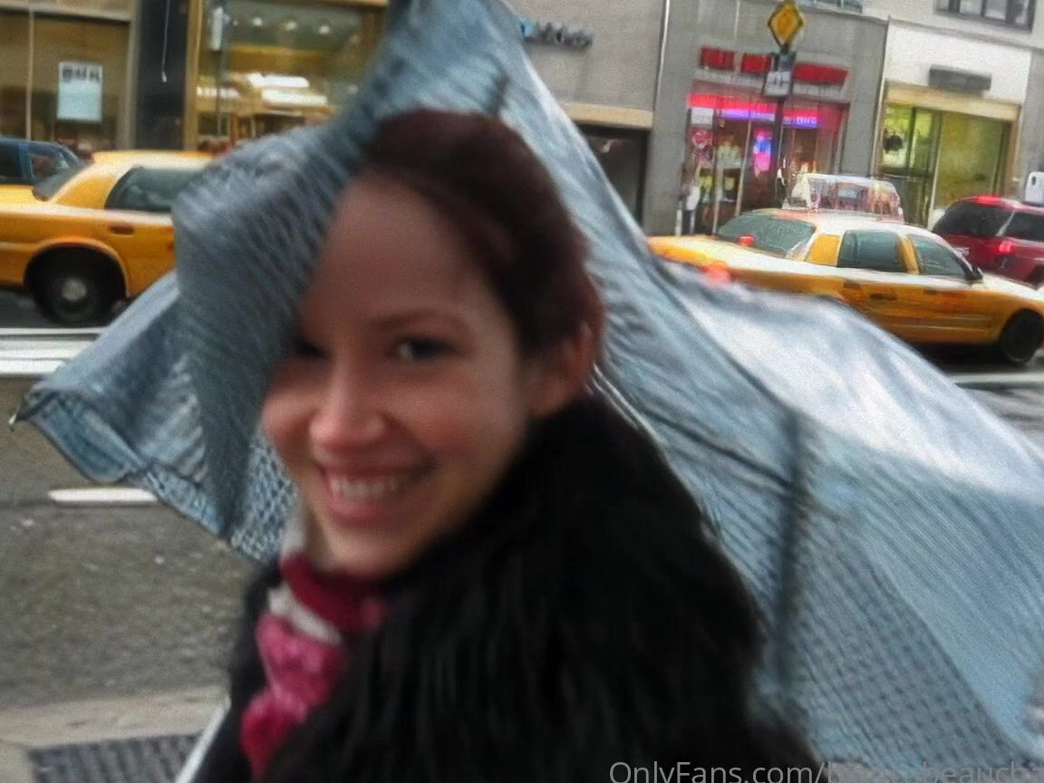 Biancabeauchamp 2022 05 12 0H265Qtpqcnk7H4Gapyp4 Source